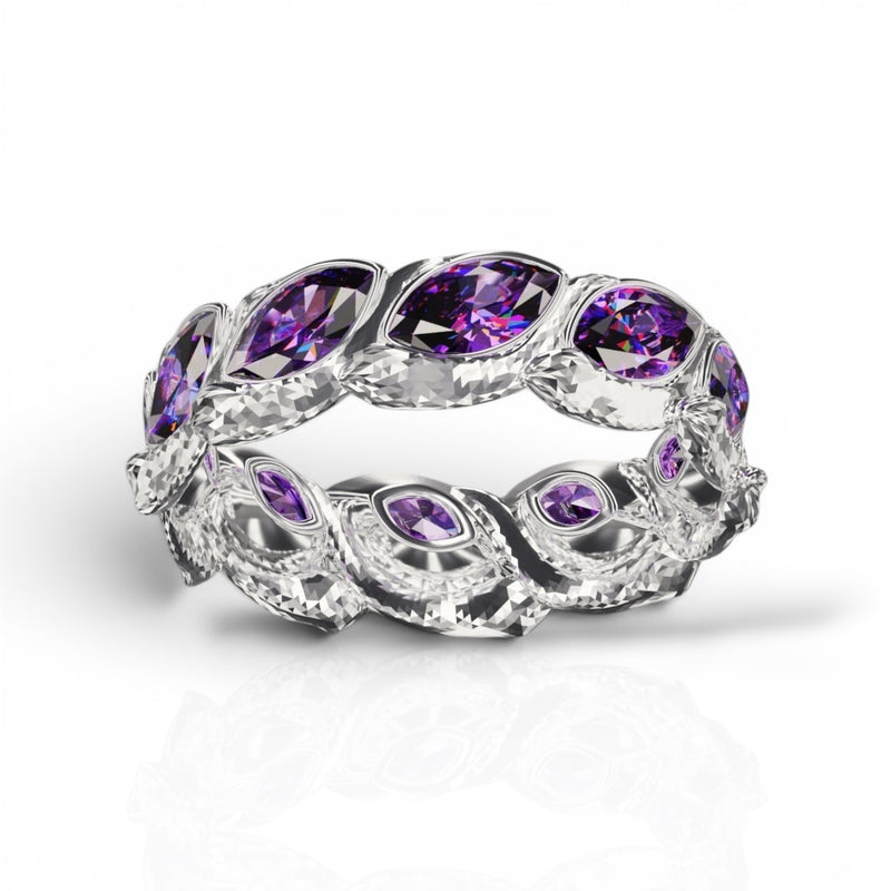 Statement Snake Eternity Band